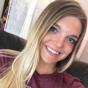 Meet your Posher, Mallory